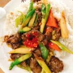 Best 杂菜鸡球饭 Chicken with Assorted Vegetable Over Rice in Daly City, CA