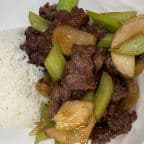 Best 双菇牛肉饭 Beef with Double Mushroom Over Rice in Daly City, CA